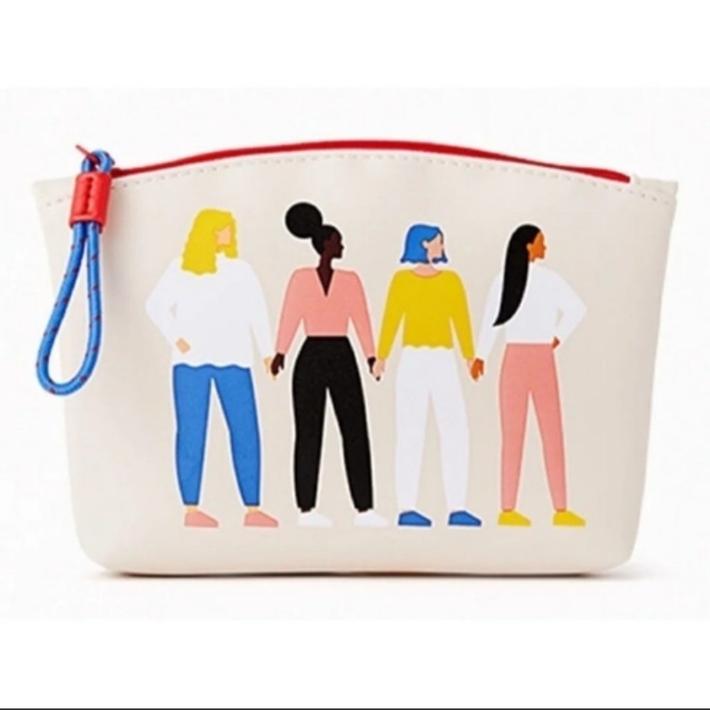 🌷 3 / $8  -NWOT IPSY Cosmetic bag - cream colored bag women 🌷